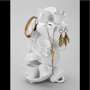 Unique & whimsical teacup jewelry holder! New!
